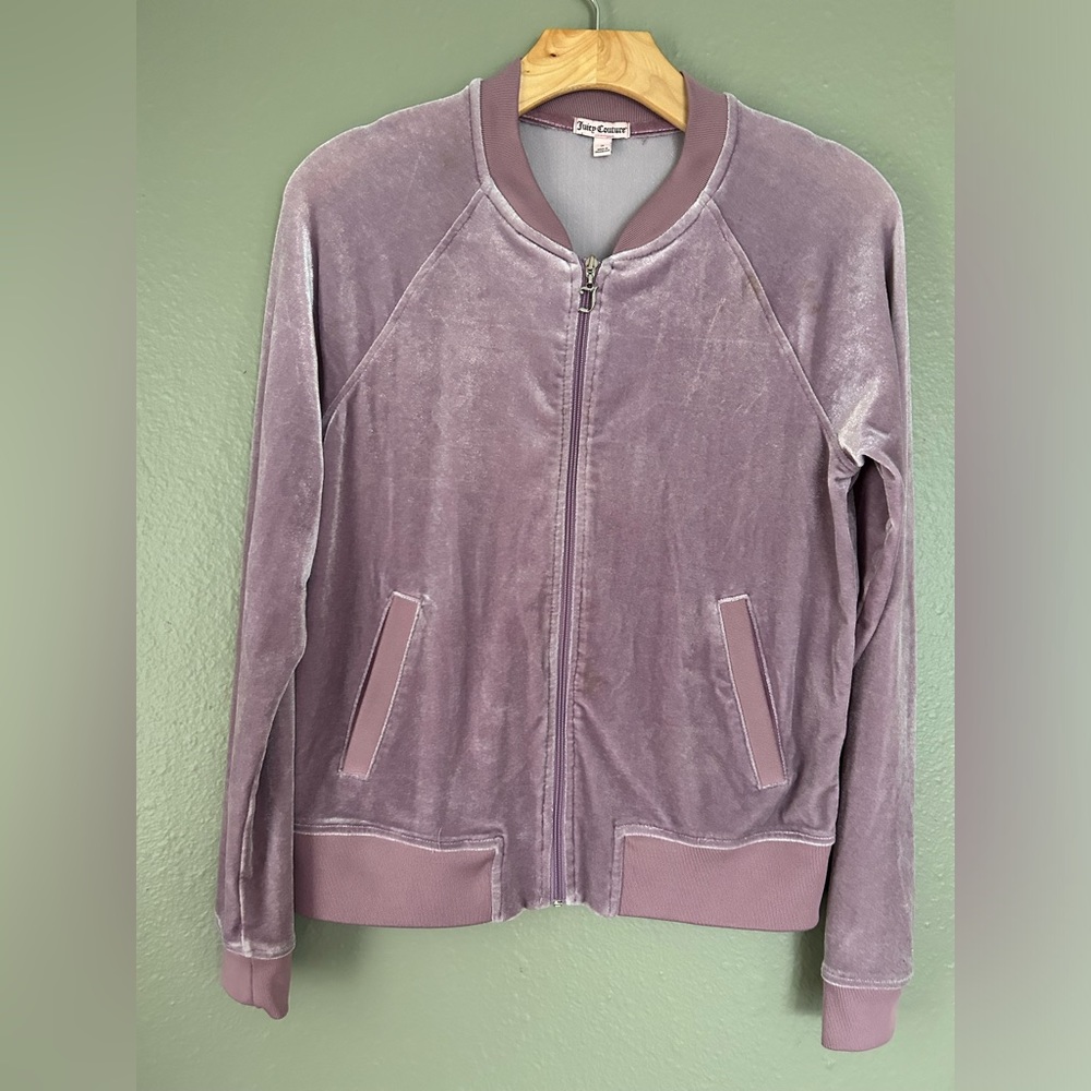 Juicy Couture rose velvet jacket. Size small no holes